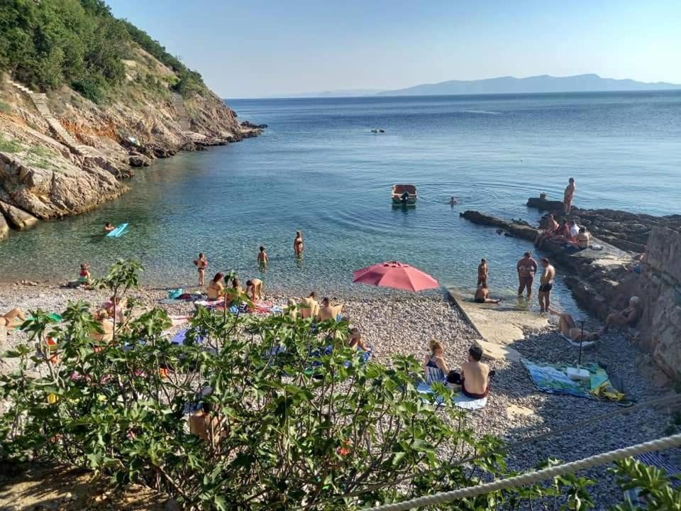 Apartment Ana Senj  Bagian luar foto