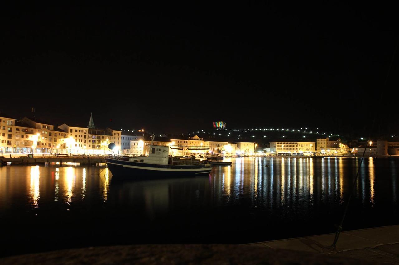 Apartment Ana Senj  Bagian luar foto